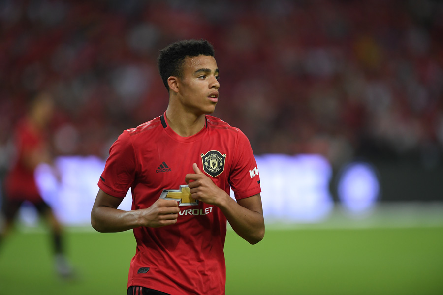 English Premier League clubs rarely field young players 