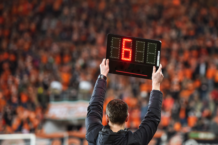 Match duration: over 100' on average